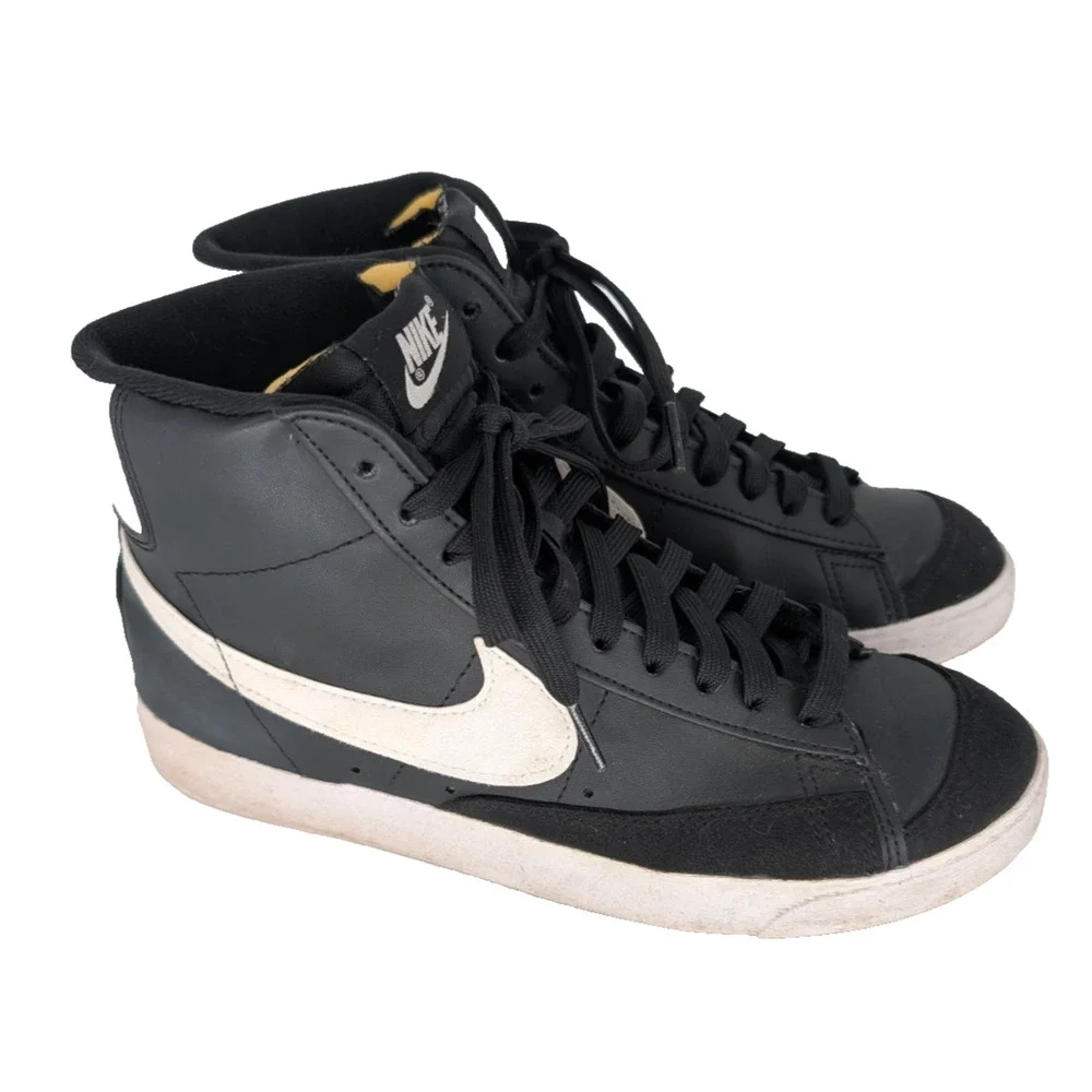 Nike Womens Blazer Mid 77 Next Nature Black White Retro Athletic Sneakers Size 8